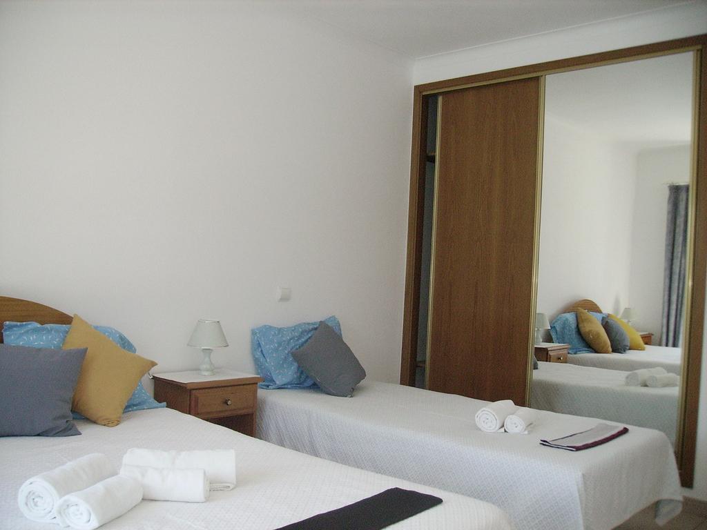 דירות לאגוּ‏ש Apartamento Casa Do Sol חדר תמונה