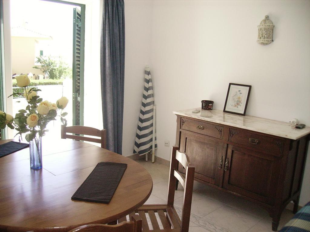 דירות לאגוּ‏ש Apartamento Casa Do Sol חדר תמונה