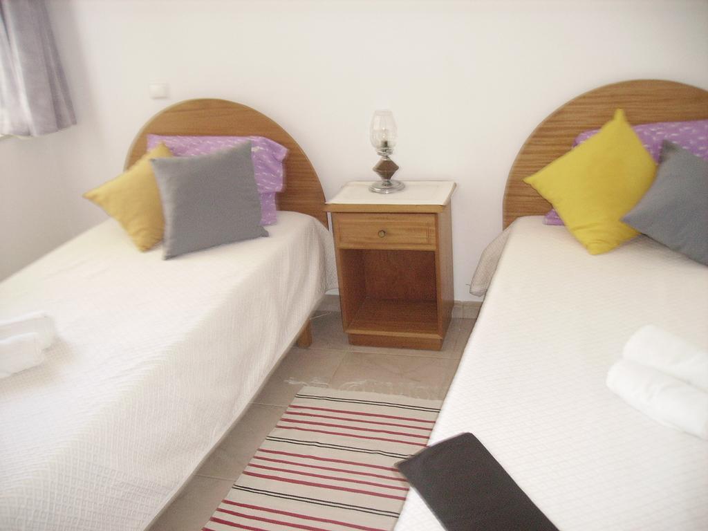 דירות לאגוּ‏ש Apartamento Casa Do Sol חדר תמונה